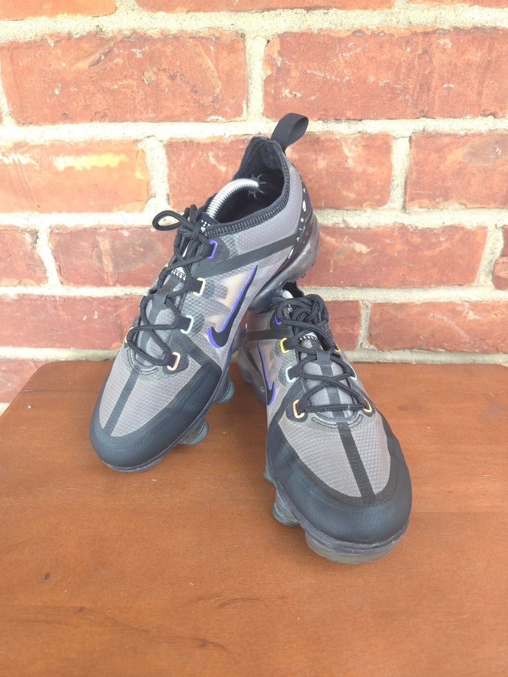 Nike Air VaporMax 2019 Black Multicolor Size 7 Youth Sneakers